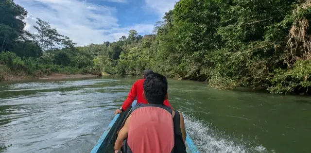 <b>Why Travel to Costa Rica</b><br> with a local travel agency?